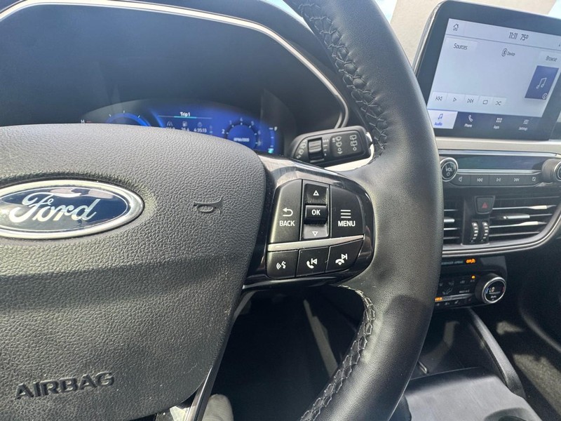 Ford Escape Vehicle Image 14