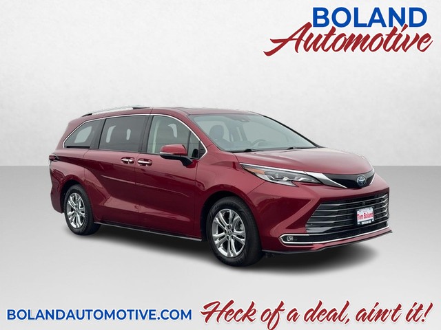 Hannibal MO 2022 Toyota Sienna more details - toyota sienna