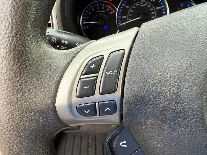 Subaru Forester Vehicle Full-screen Gallery Image 20