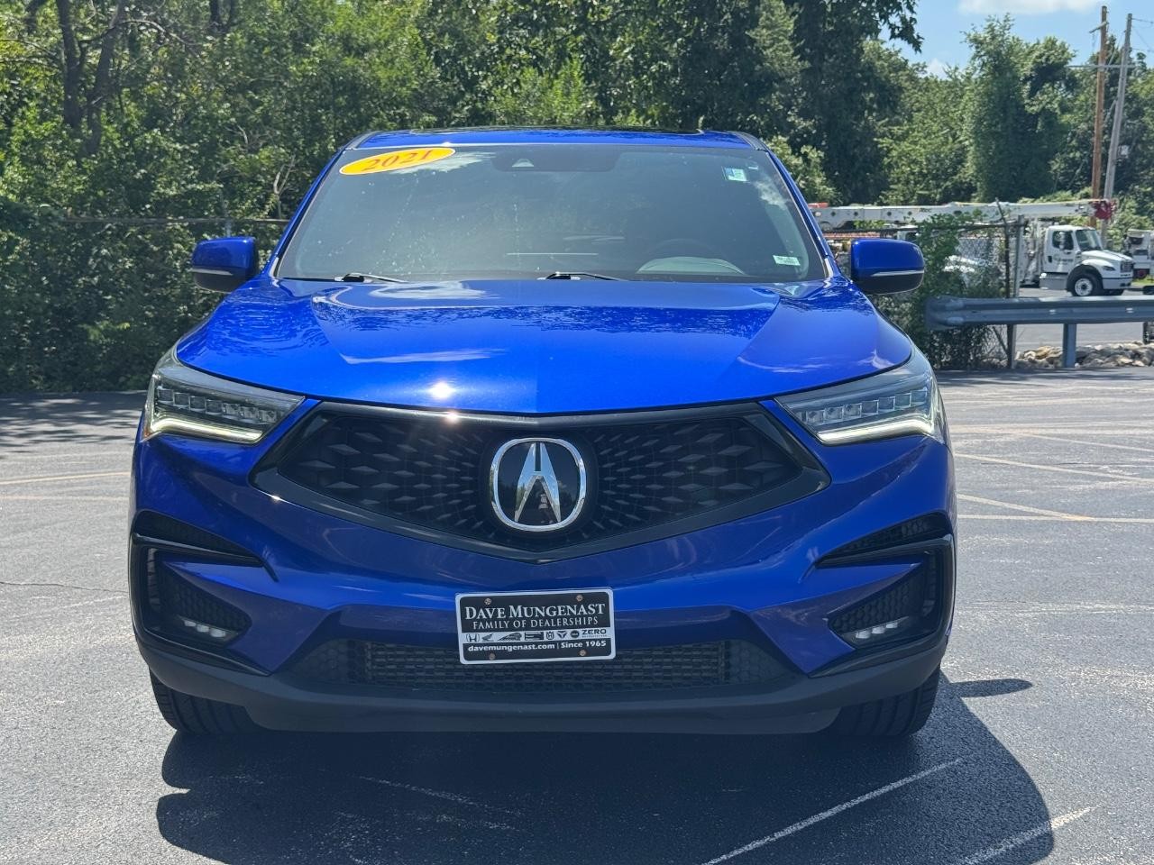 Acura RDX Vehicle Full-screen Gallery Image 09