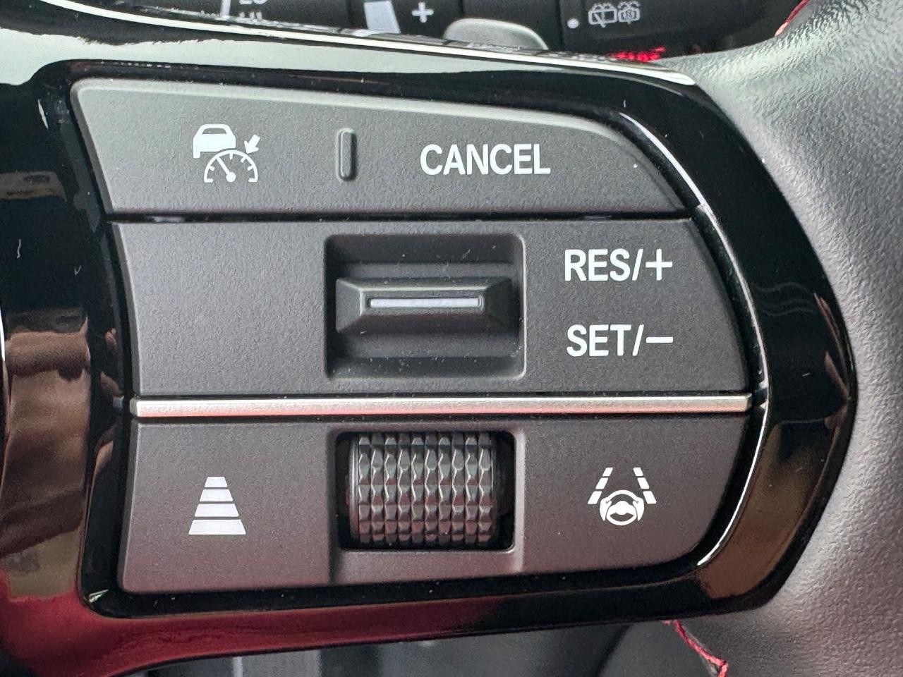 Honda Pilot Vehicle Full-screen Gallery Image 23