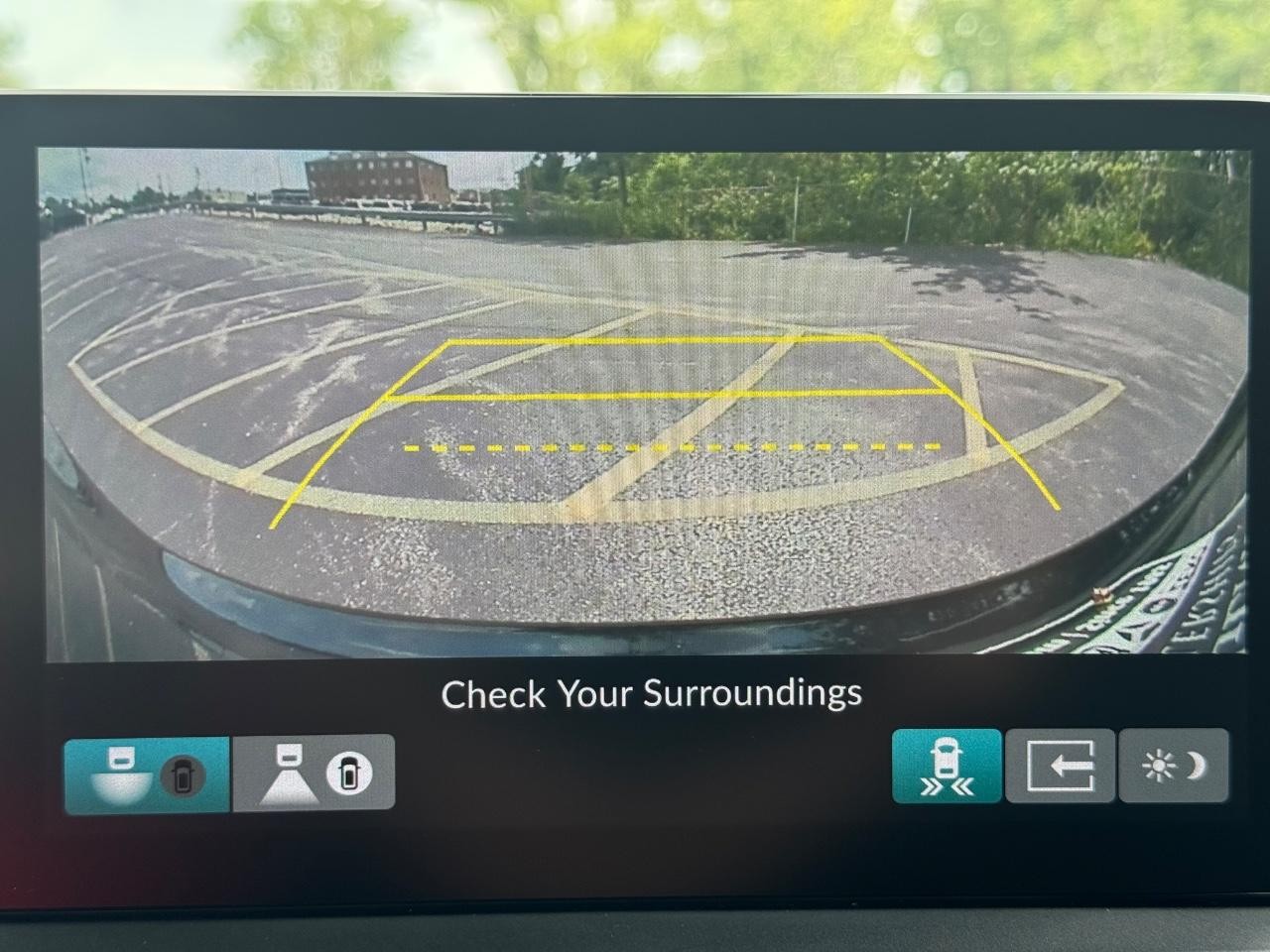 Honda Pilot Vehicle Full-screen Gallery Image 25