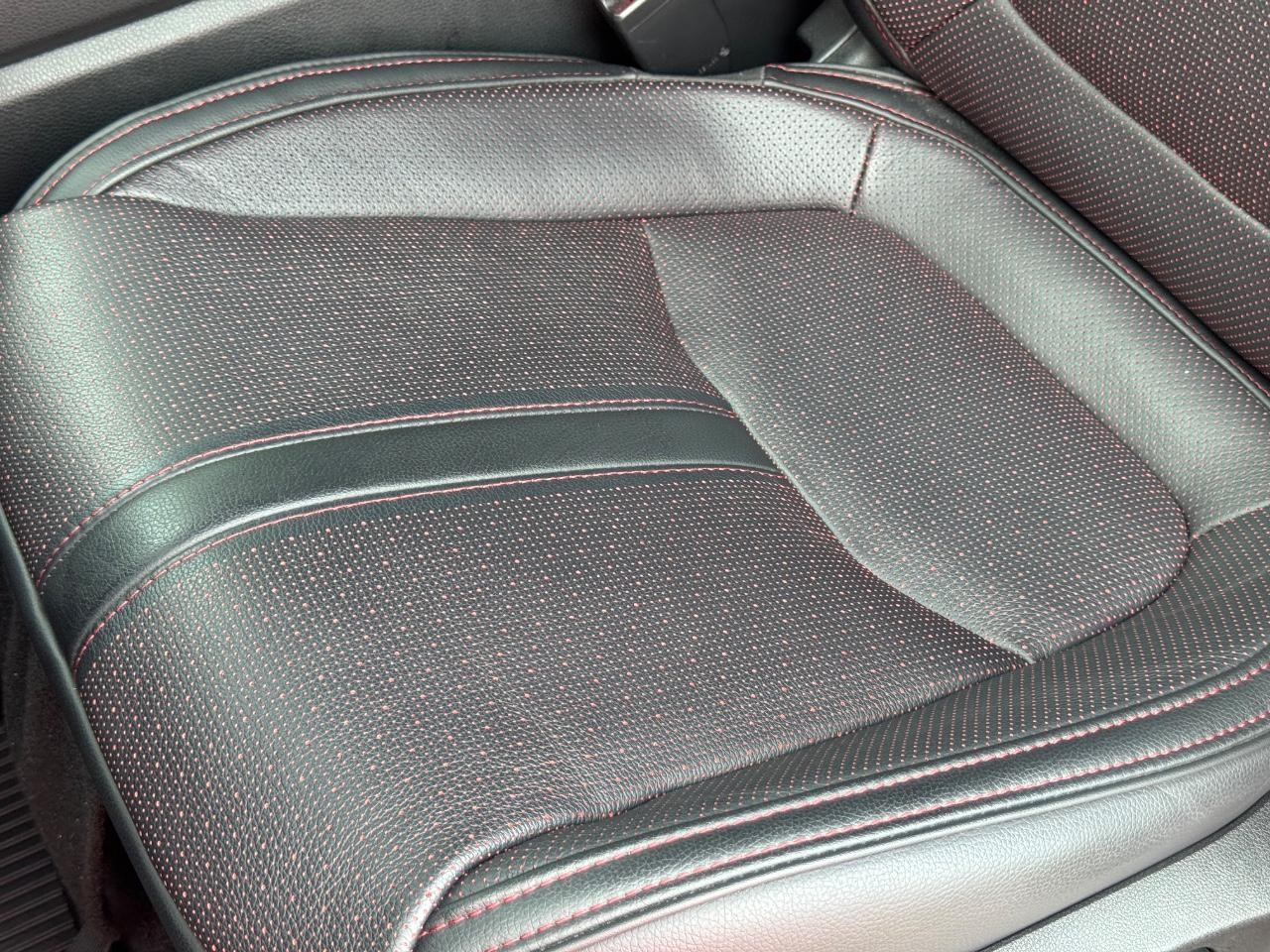 Honda Pilot Vehicle Full-screen Gallery Image 28