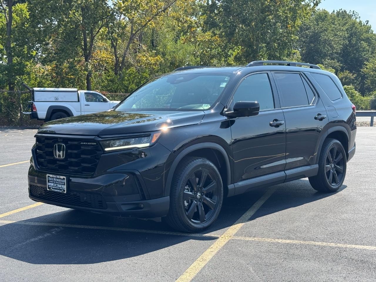 Honda Pilot Vehicle Full-screen Gallery Image 08