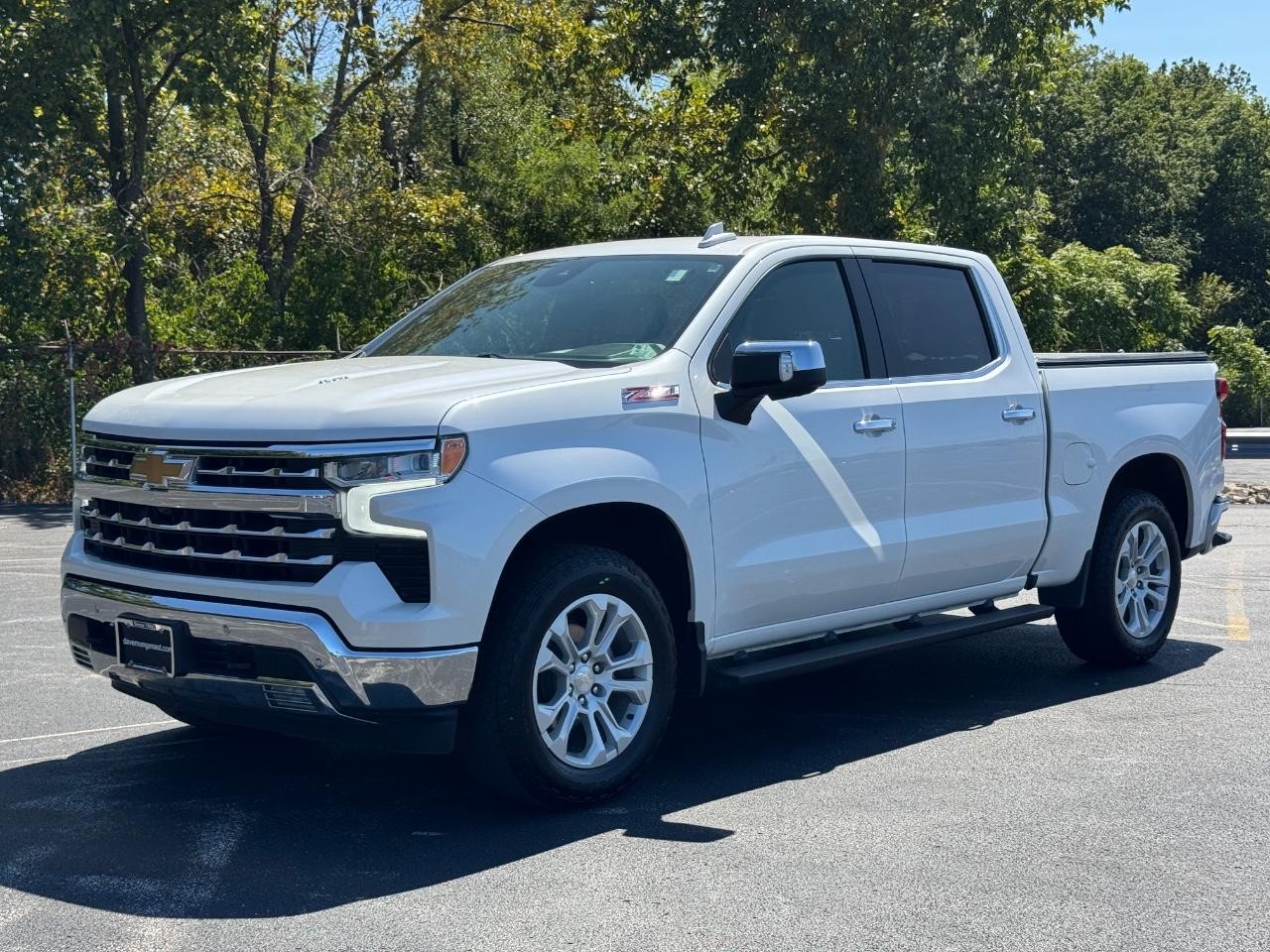 Chevrolet Silverado 1500 Vehicle Full-screen Gallery Image 08