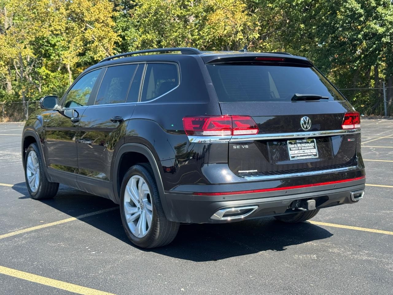 Volkswagen Atlas Vehicle Full-screen Gallery Image 06