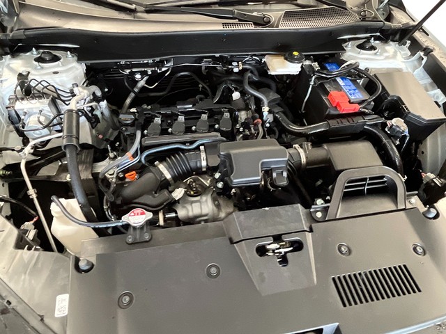 Honda CR-V Vehicle Full-screen Gallery Image 11