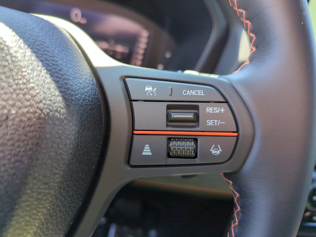 Honda Passport Vehicle Full-screen Gallery Image 19