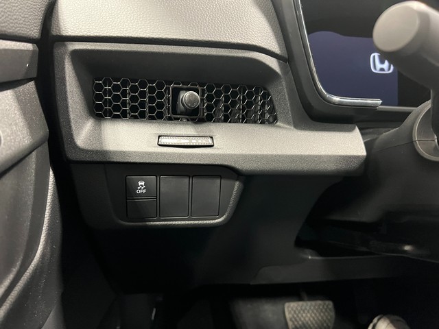 Honda CR-V Vehicle Full-screen Gallery Image 16