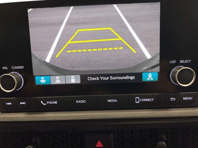 Honda CR-V Vehicle Full-screen Gallery Image 22