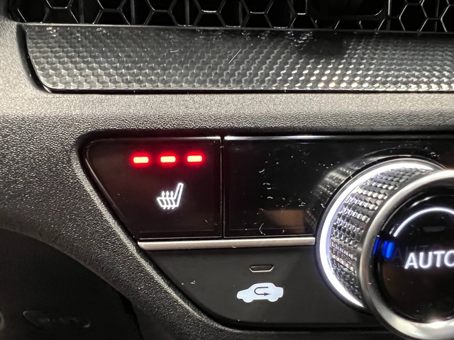 Honda CR-V Vehicle Full-screen Gallery Image 26