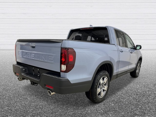 Honda Ridgeline Vehicle Full-screen Gallery Image 05