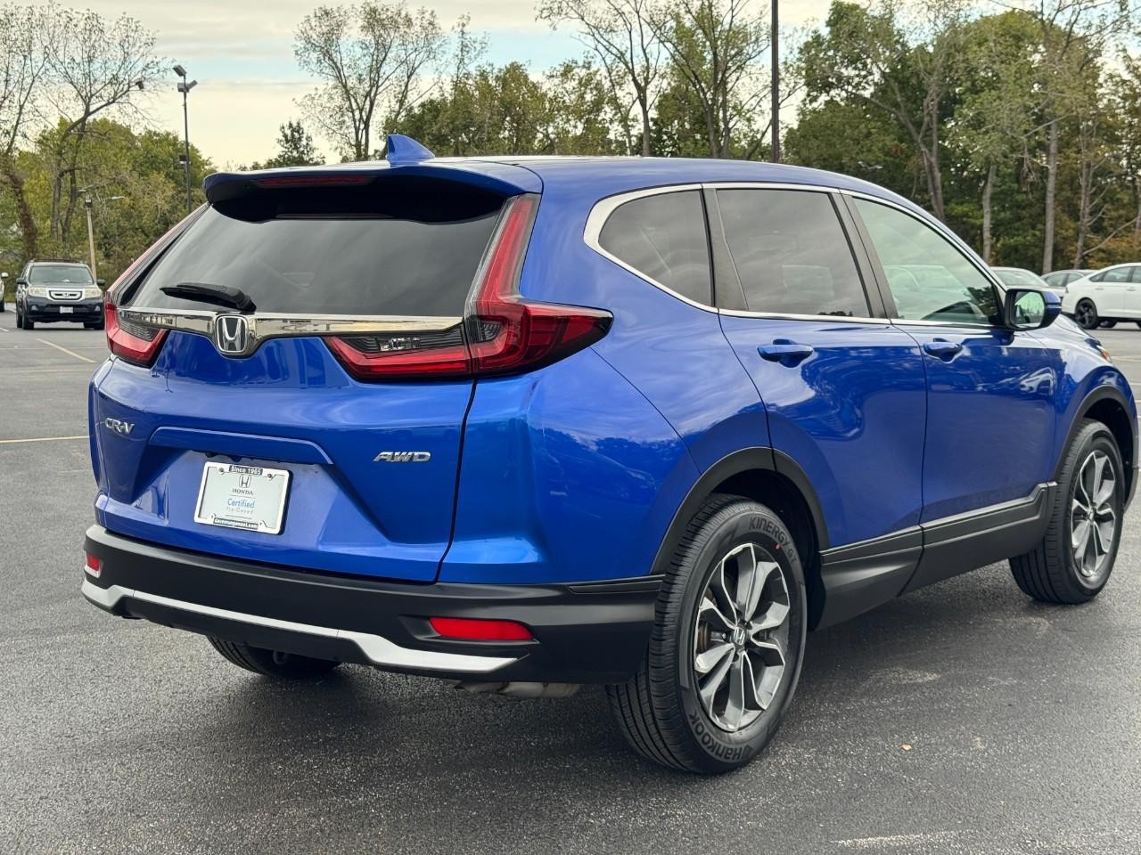 Honda CR-V Vehicle Full-screen Gallery Image 03