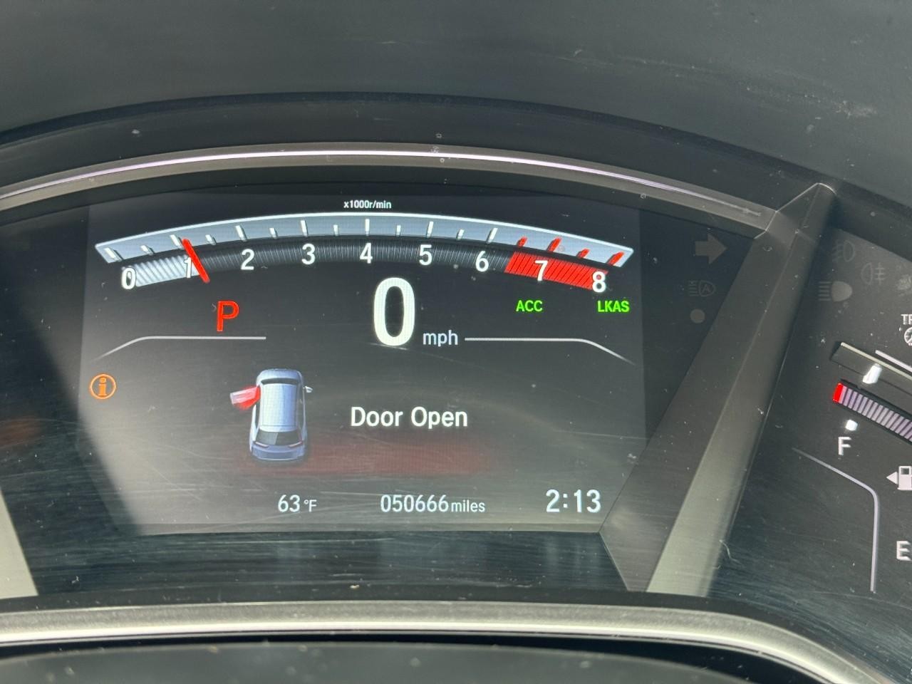 Honda CR-V Vehicle Full-screen Gallery Image 20