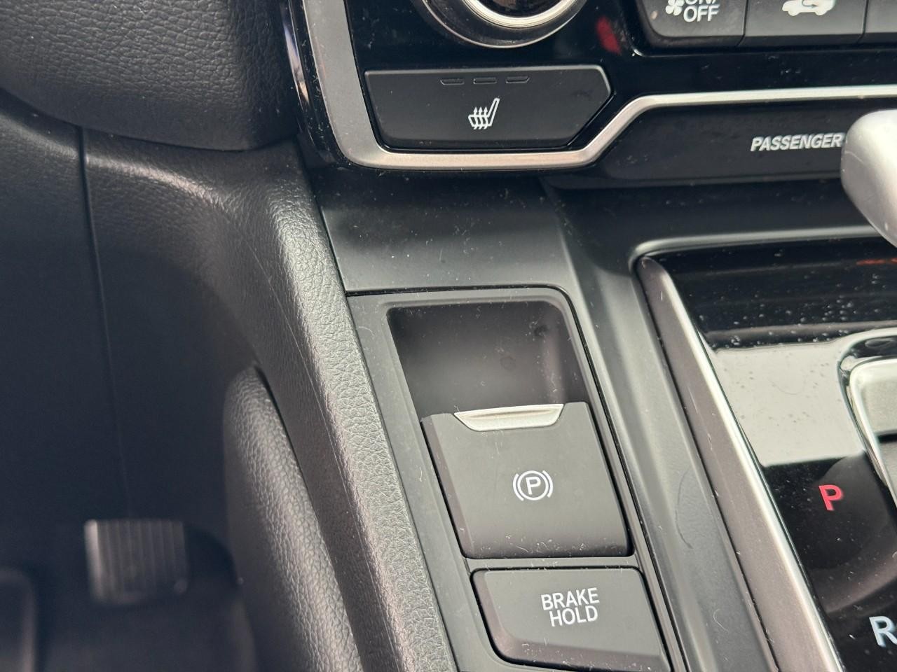 Honda CR-V Vehicle Full-screen Gallery Image 22