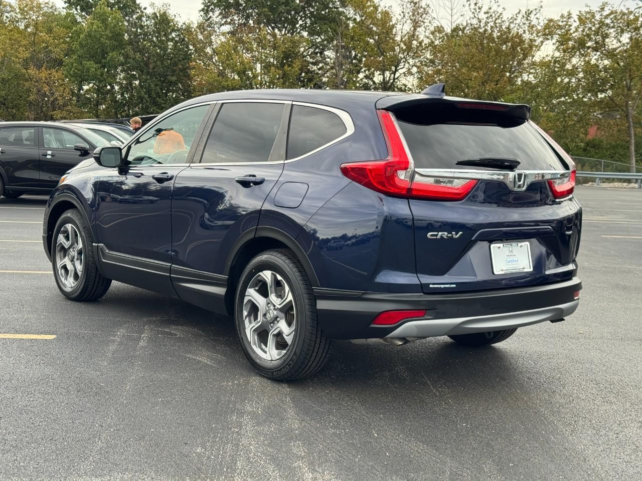 Honda CR-V Vehicle Full-screen Gallery Image 06