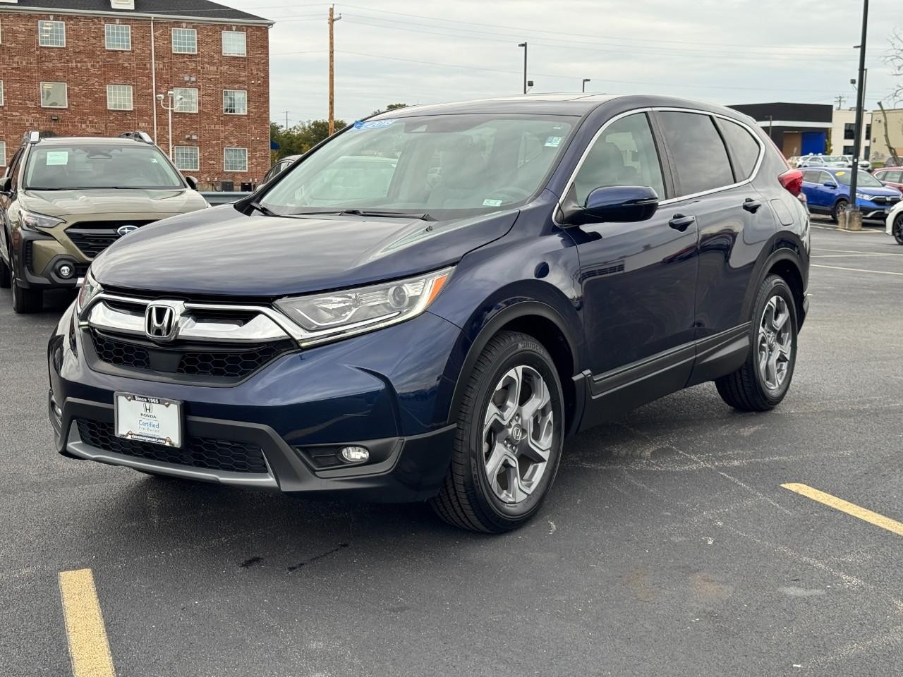 Honda CR-V Vehicle Full-screen Gallery Image 08