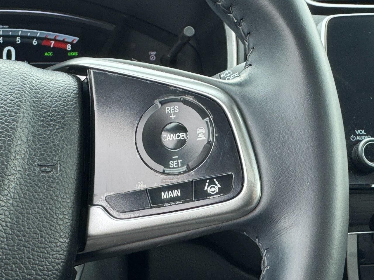 Honda CR-V Vehicle Full-screen Gallery Image 18