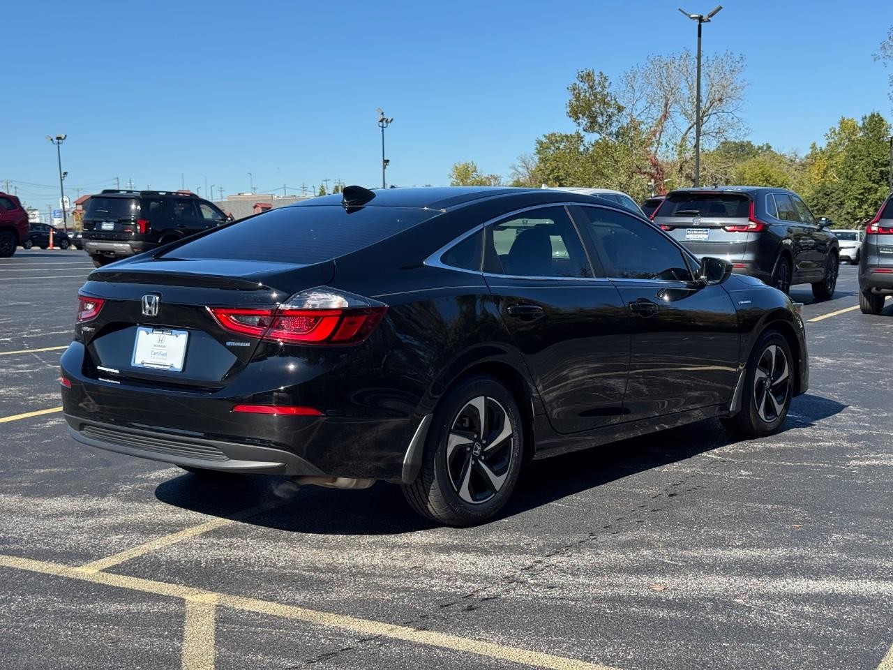 Honda Insight Vehicle Full-screen Gallery Image 03