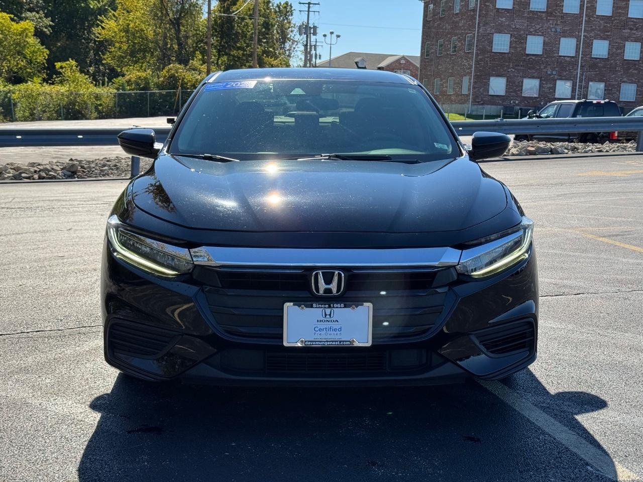 Honda Insight Vehicle Full-screen Gallery Image 09