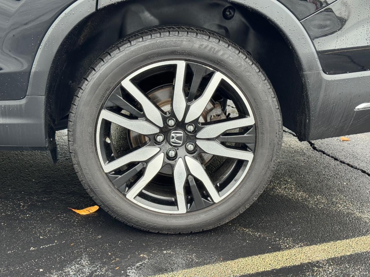 Honda Pilot Vehicle Full-screen Gallery Image 07