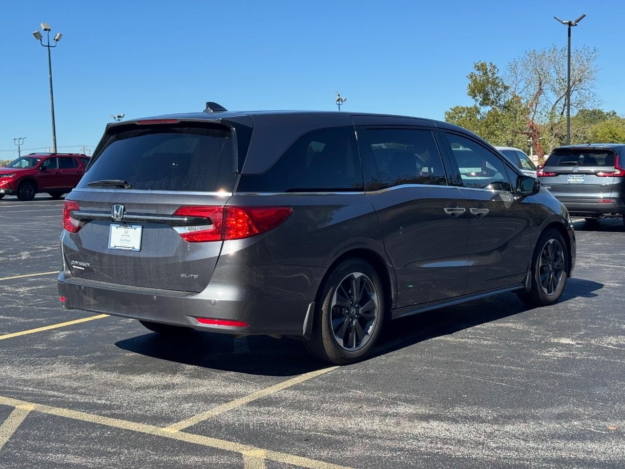 Honda Odyssey Vehicle Full-screen Gallery Image 03