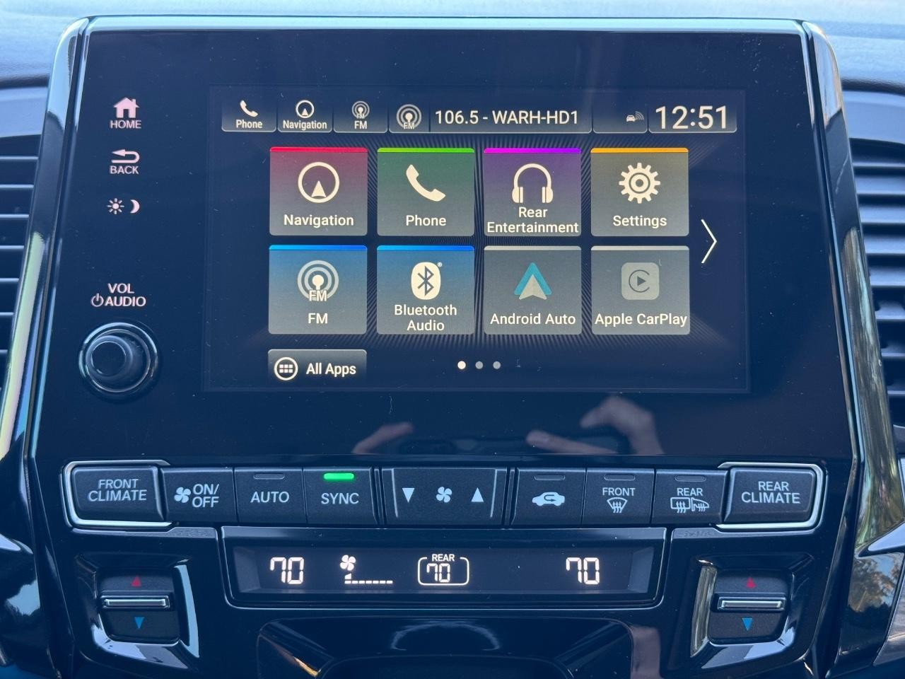 Honda Odyssey Vehicle Full-screen Gallery Image 14