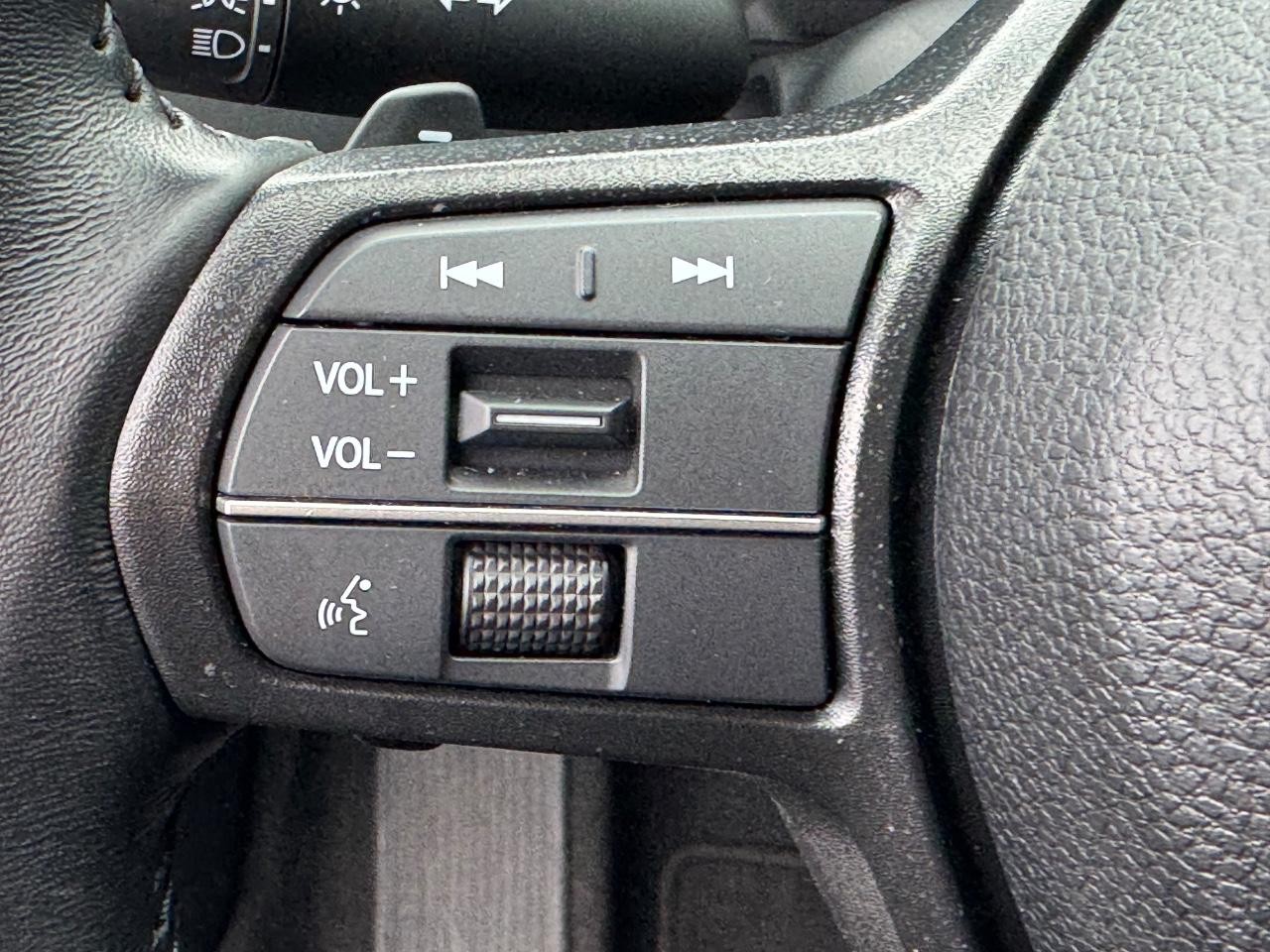 Honda Accord Hybrid Vehicle Full-screen Gallery Image 21