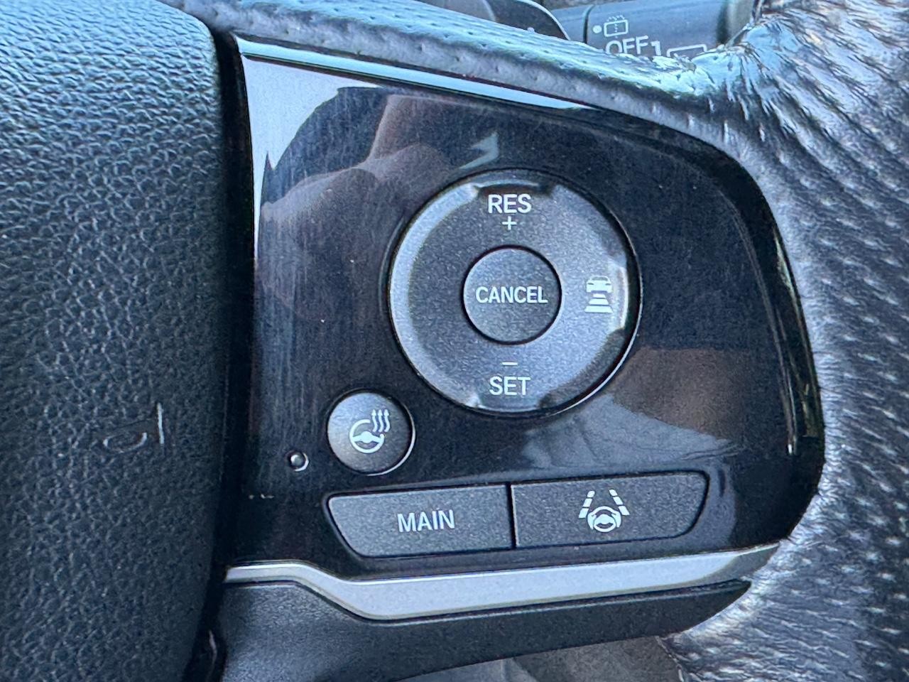 Honda Passport Vehicle Full-screen Gallery Image 22