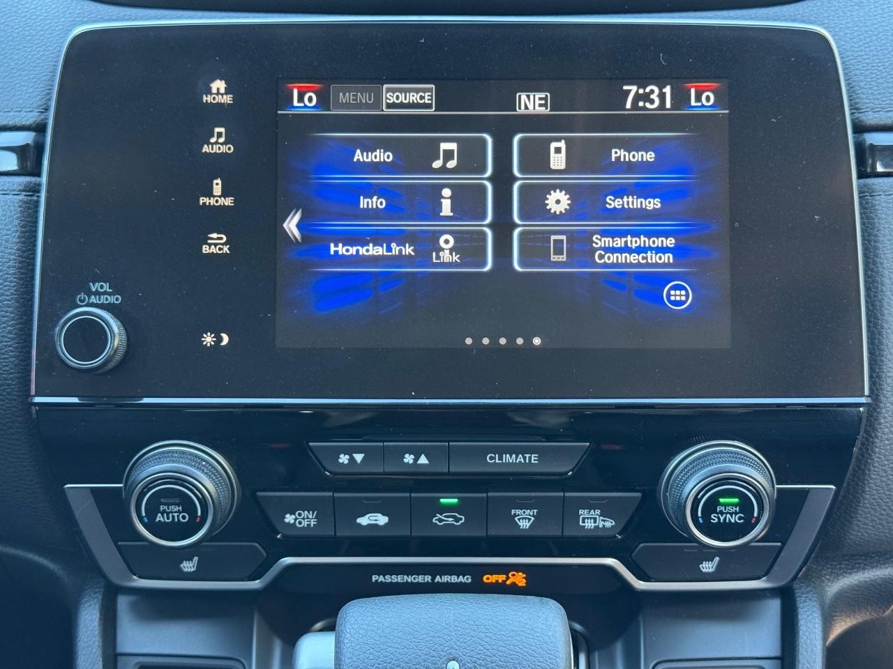 Honda CR-V Vehicle Full-screen Gallery Image 13