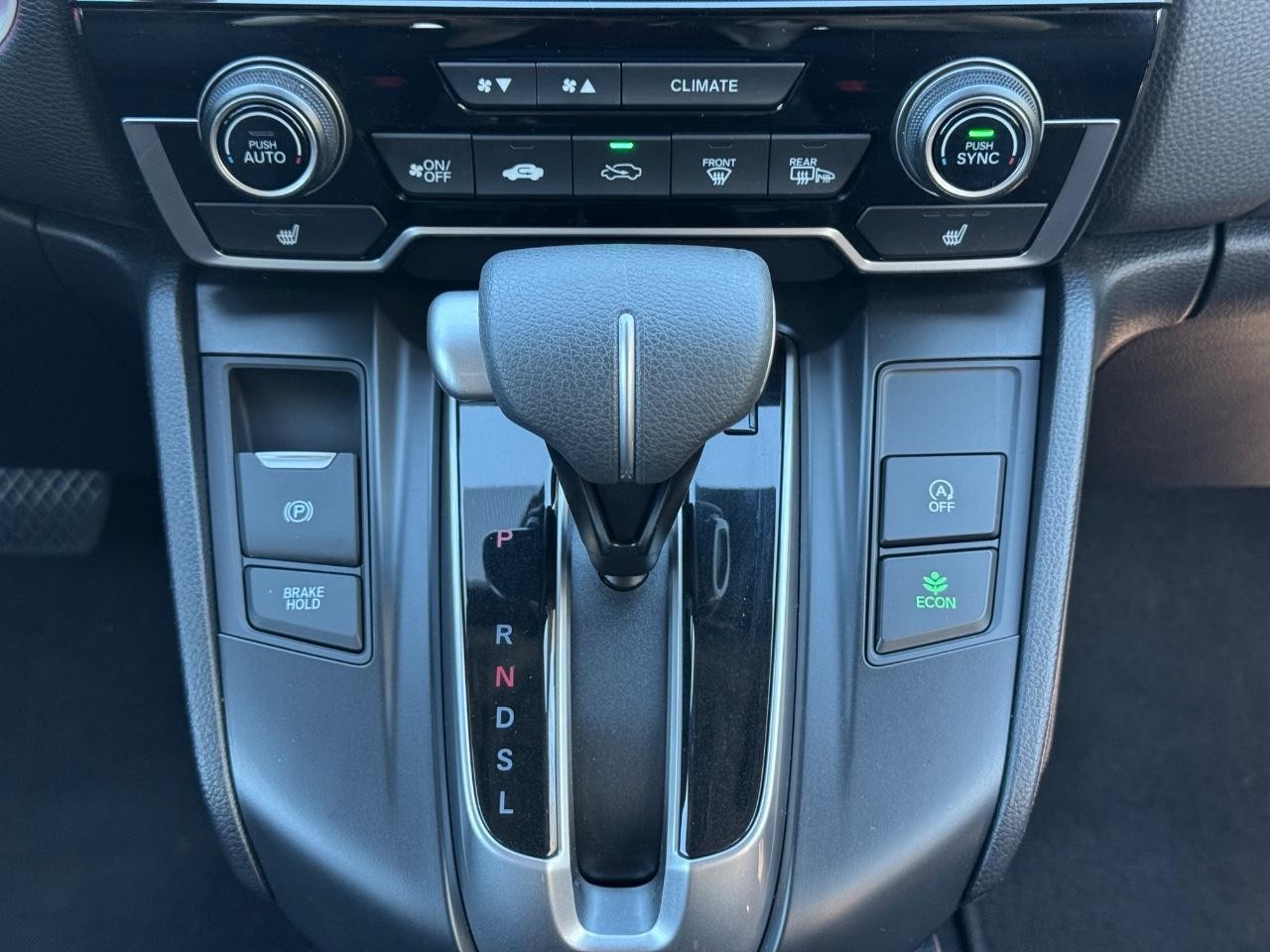Honda CR-V Vehicle Full-screen Gallery Image 14