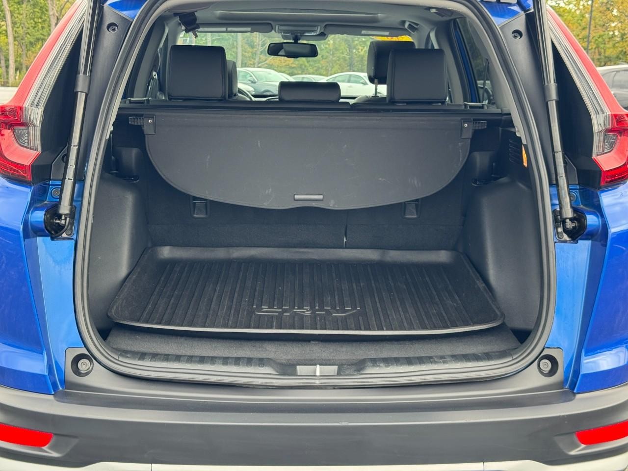 Honda CR-V Vehicle Full-screen Gallery Image 04
