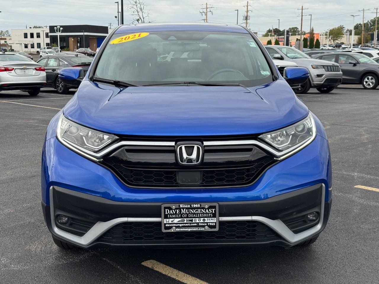 Honda CR-V Vehicle Full-screen Gallery Image 09