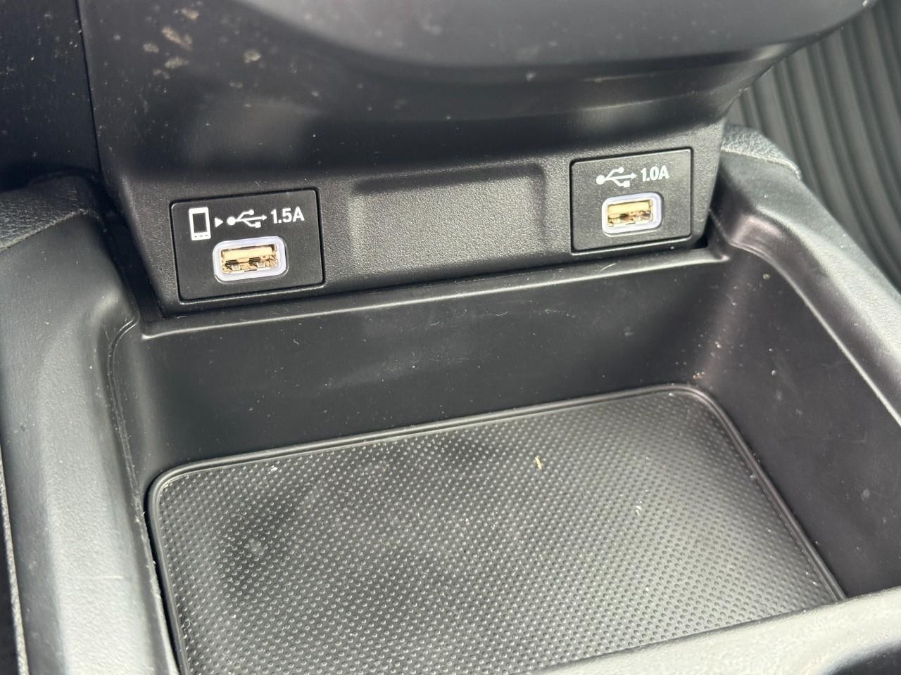 Honda CR-V Vehicle Full-screen Gallery Image 22