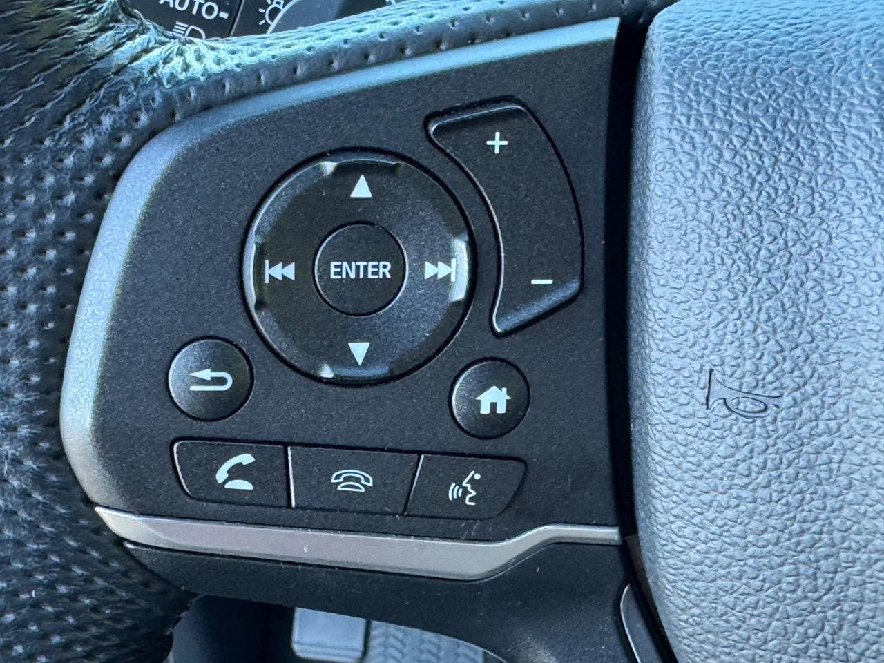 Honda Passport Vehicle Full-screen Gallery Image 21