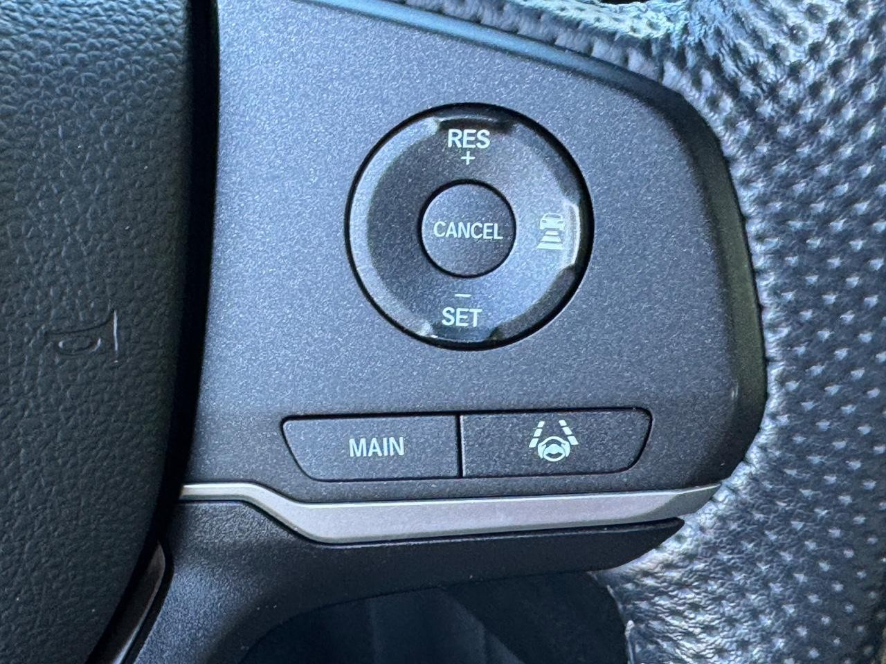 Honda Passport Vehicle Full-screen Gallery Image 22