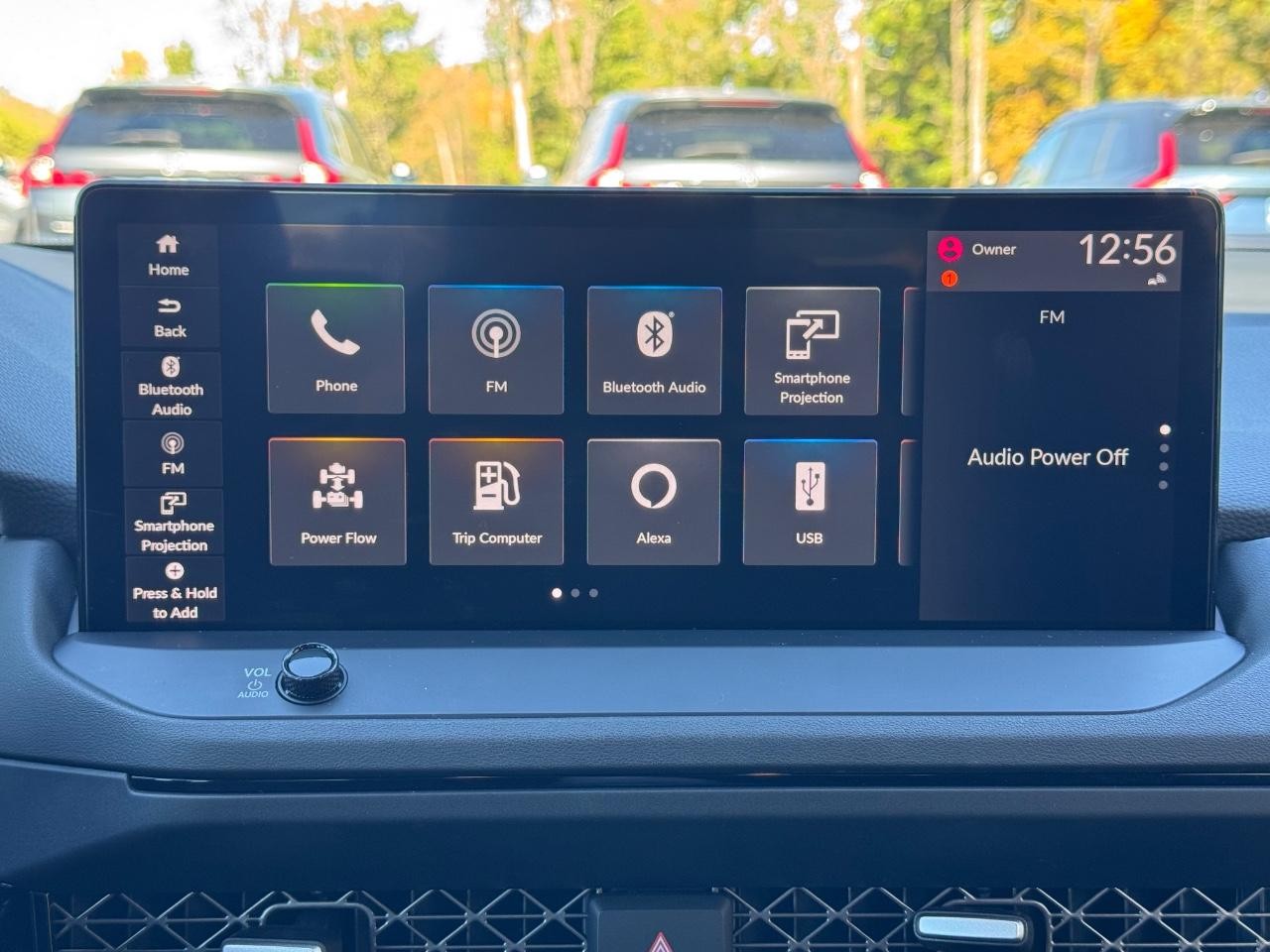 Honda Accord Hybrid Vehicle Full-screen Gallery Image 13