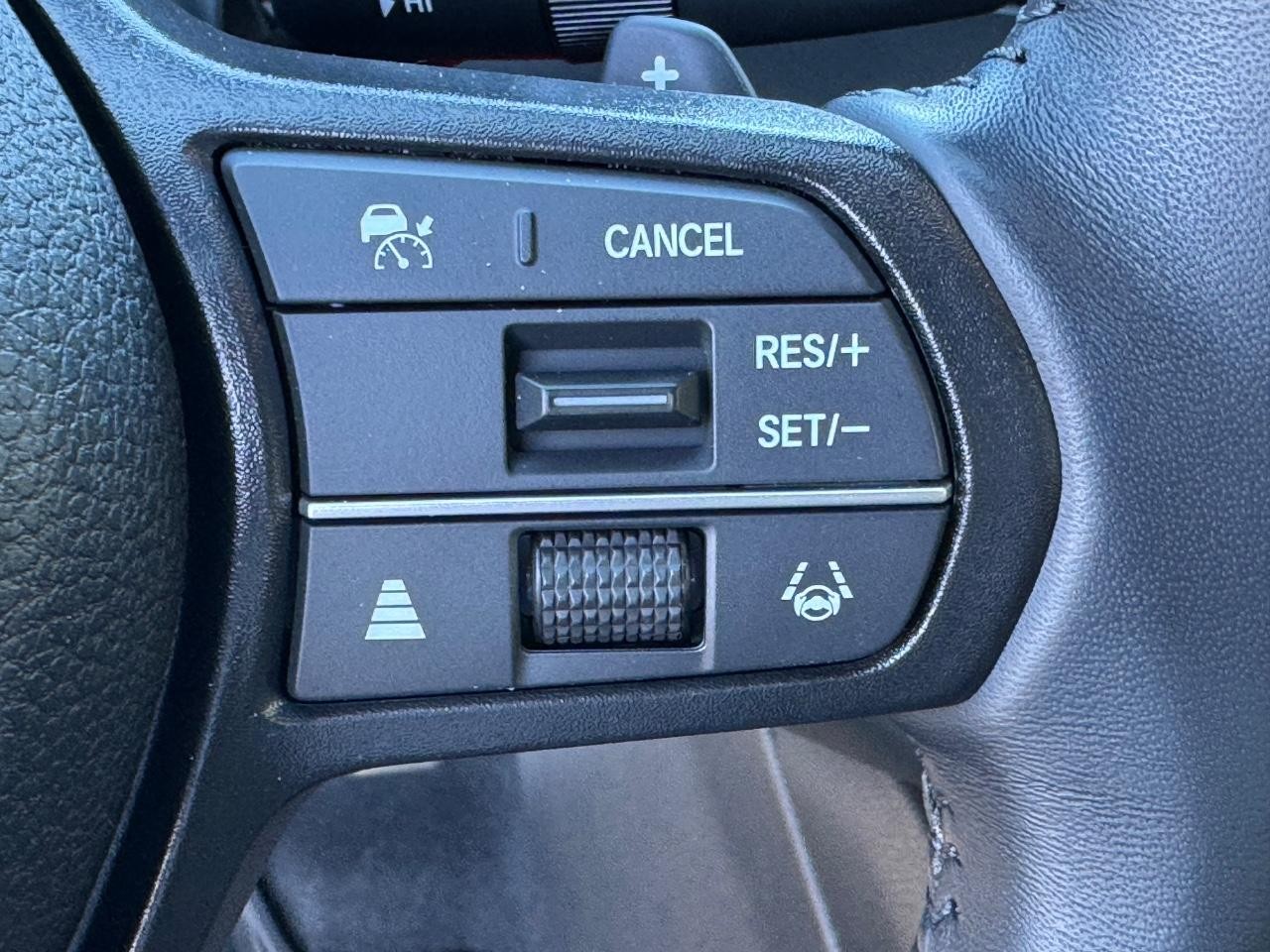 Honda Accord Hybrid Vehicle Full-screen Gallery Image 21