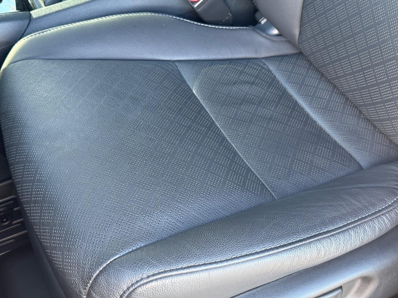 Honda Passport Vehicle Full-screen Gallery Image 27