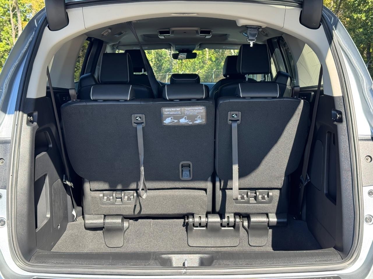 Honda Odyssey Vehicle Full-screen Gallery Image 04