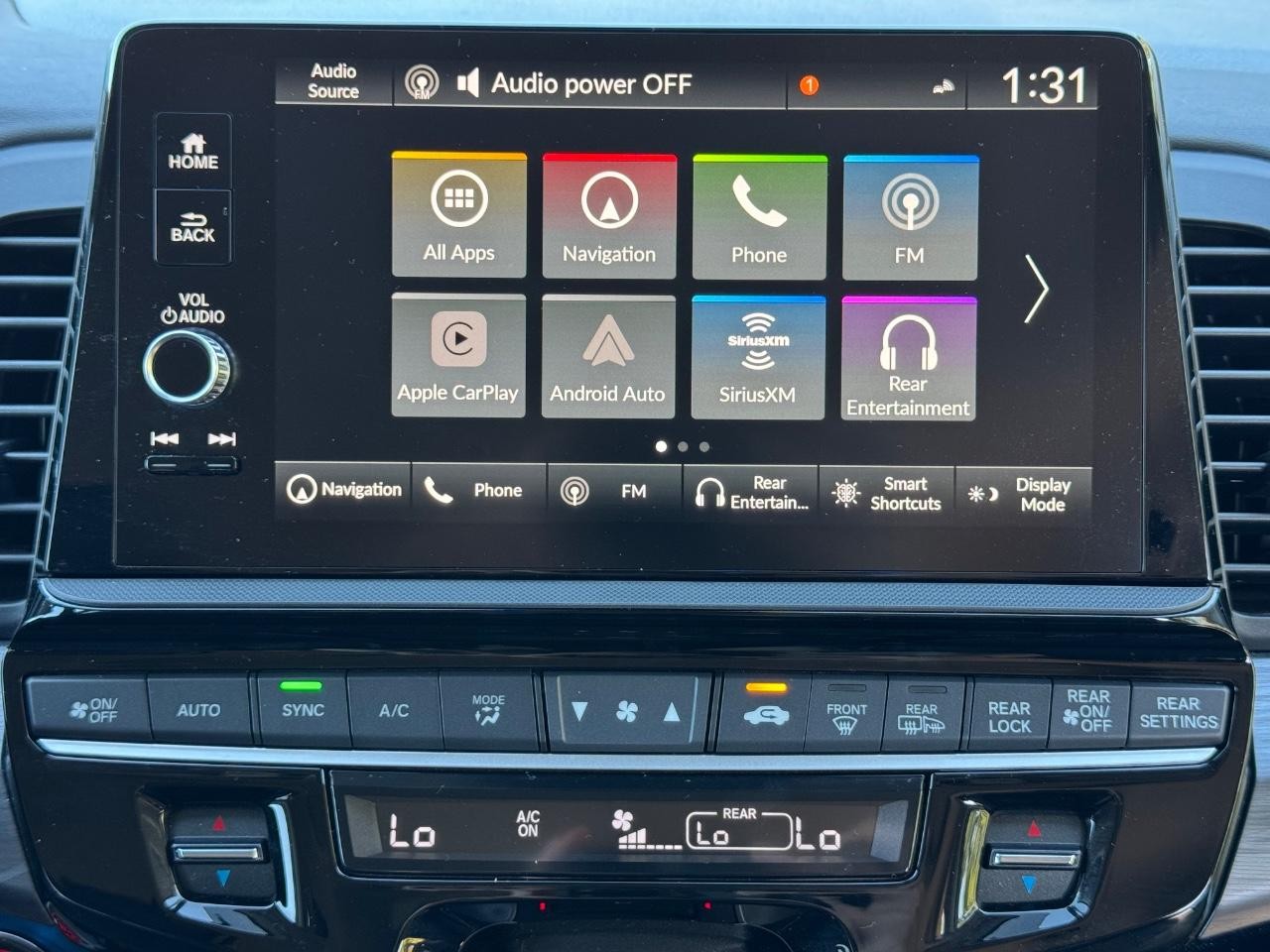 Honda Odyssey Vehicle Full-screen Gallery Image 14