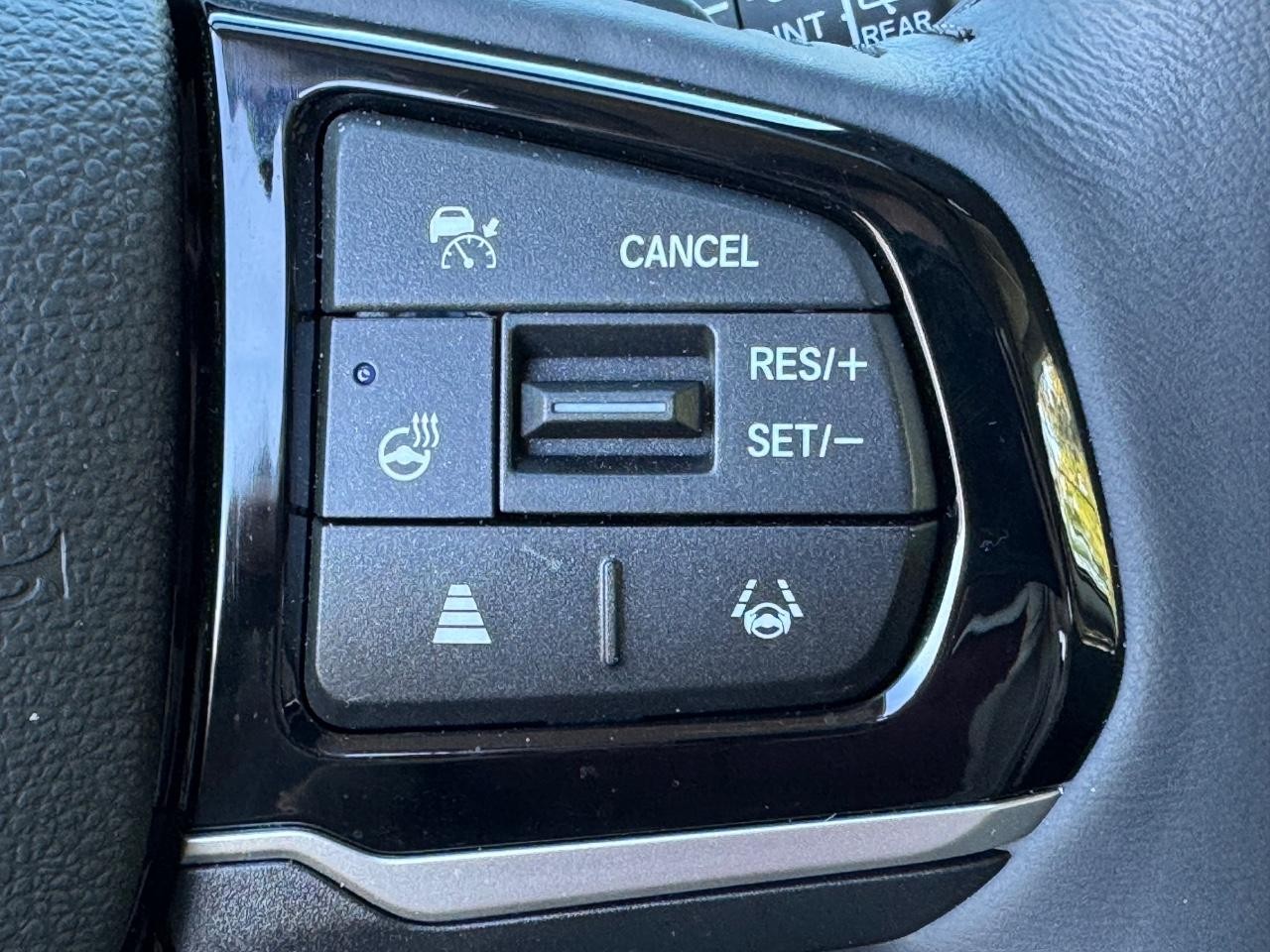 Honda Odyssey Vehicle Full-screen Gallery Image 23