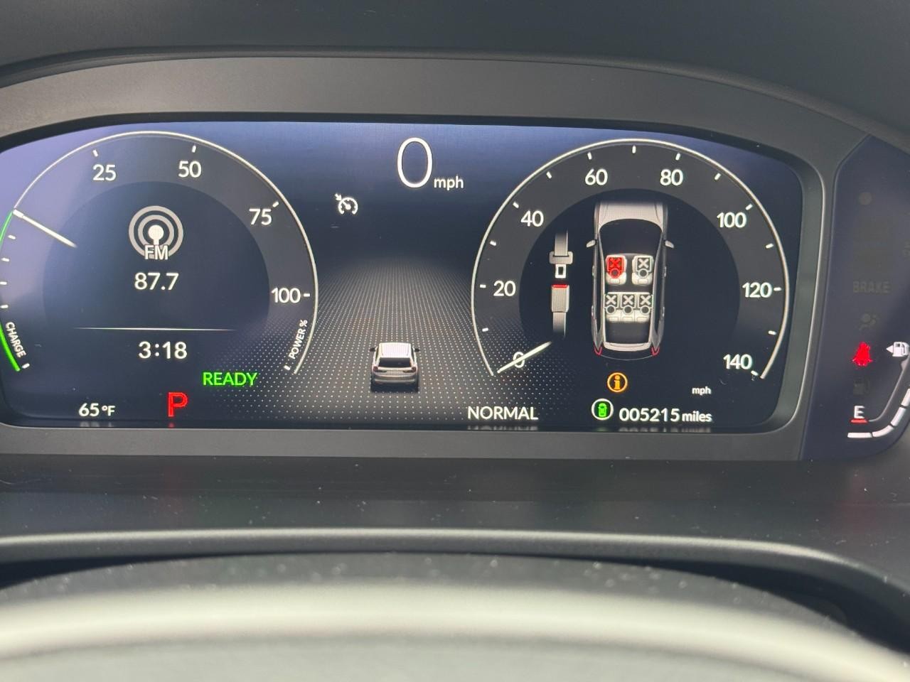 Honda CR-V Hybrid Vehicle Full-screen Gallery Image 20