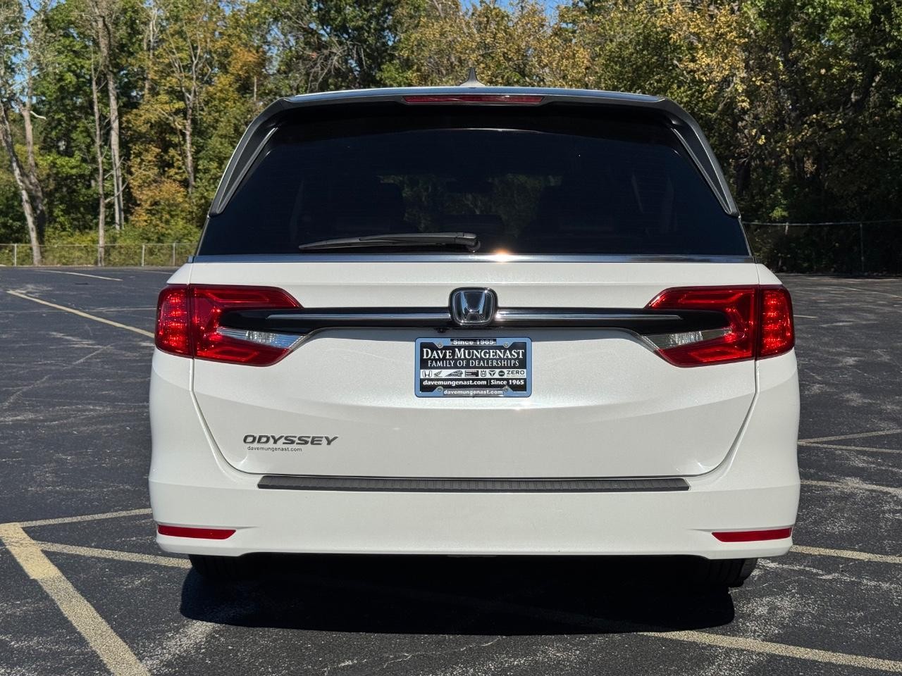 Honda Odyssey Vehicle Full-screen Gallery Image 05