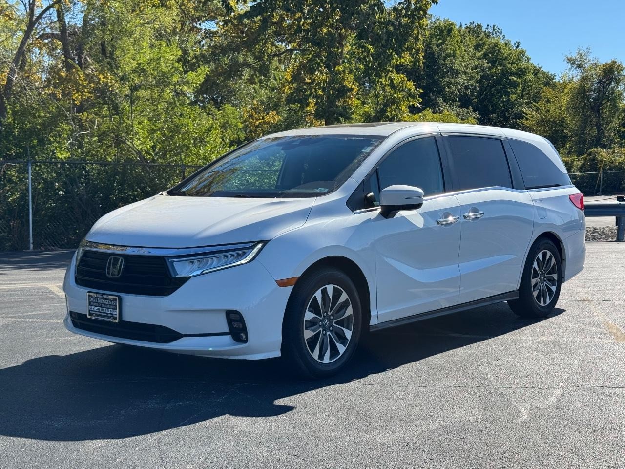 Honda Odyssey Vehicle Full-screen Gallery Image 08