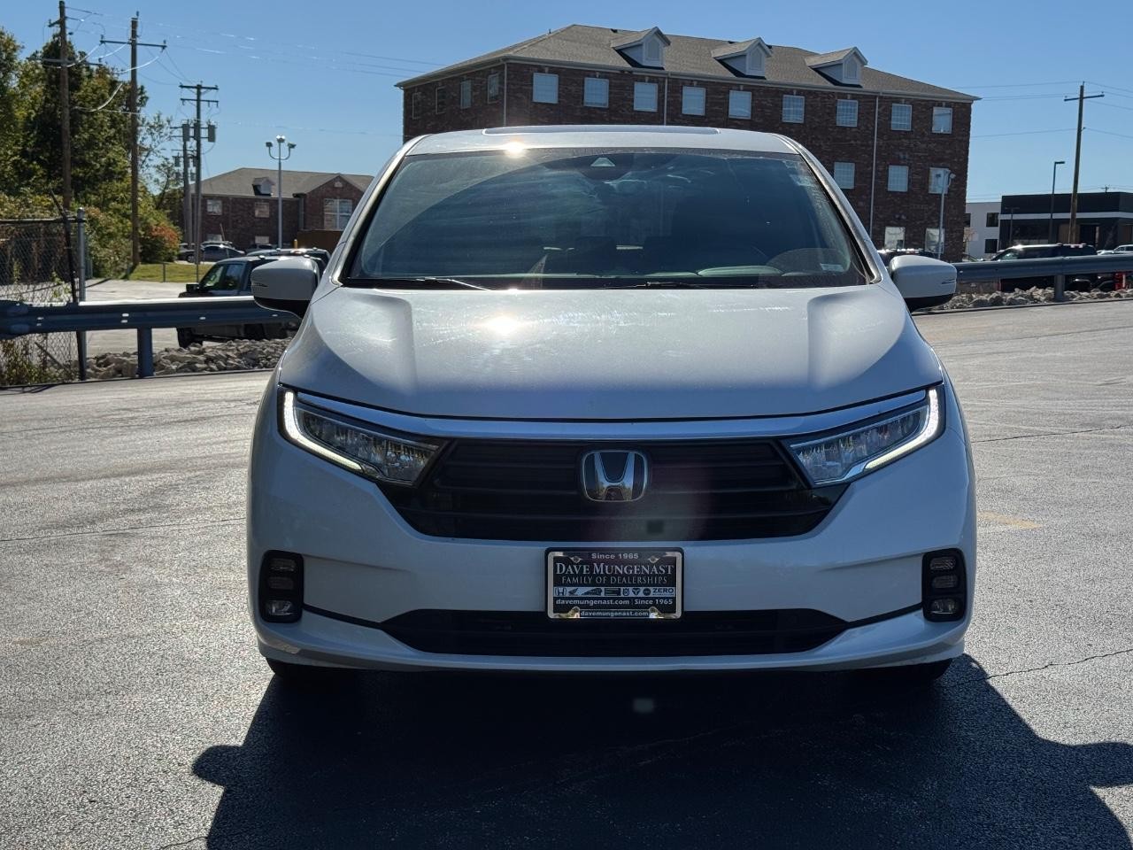 Honda Odyssey Vehicle Full-screen Gallery Image 09