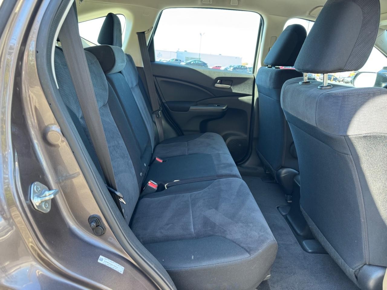 Honda CR-V Vehicle Full-screen Gallery Image 10