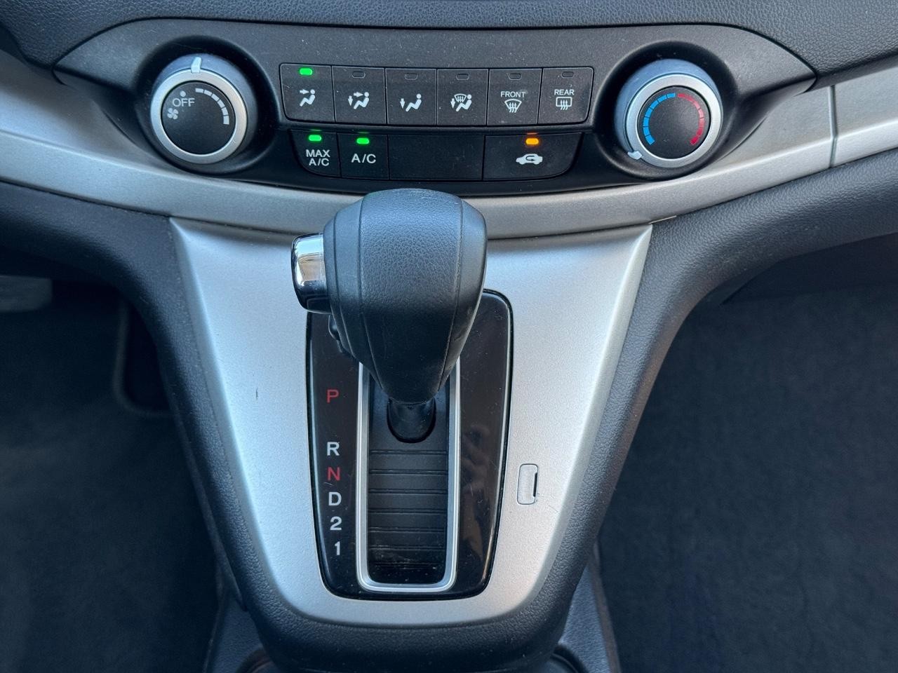 Honda CR-V Vehicle Full-screen Gallery Image 14