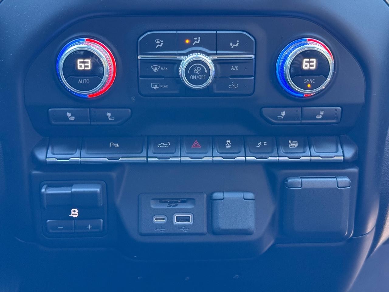 GMC Sierra 1500 Limited Vehicle Full-screen Gallery Image 14