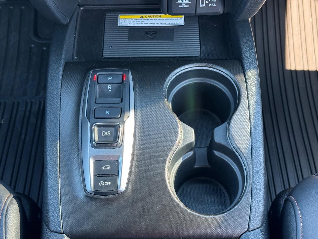 Honda Passport Vehicle Full-screen Gallery Image 15